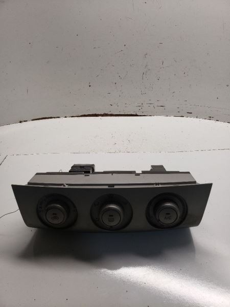 Temperature Control Manual Rotary Control Knobs Fits 04-06 SOLARA 1244785