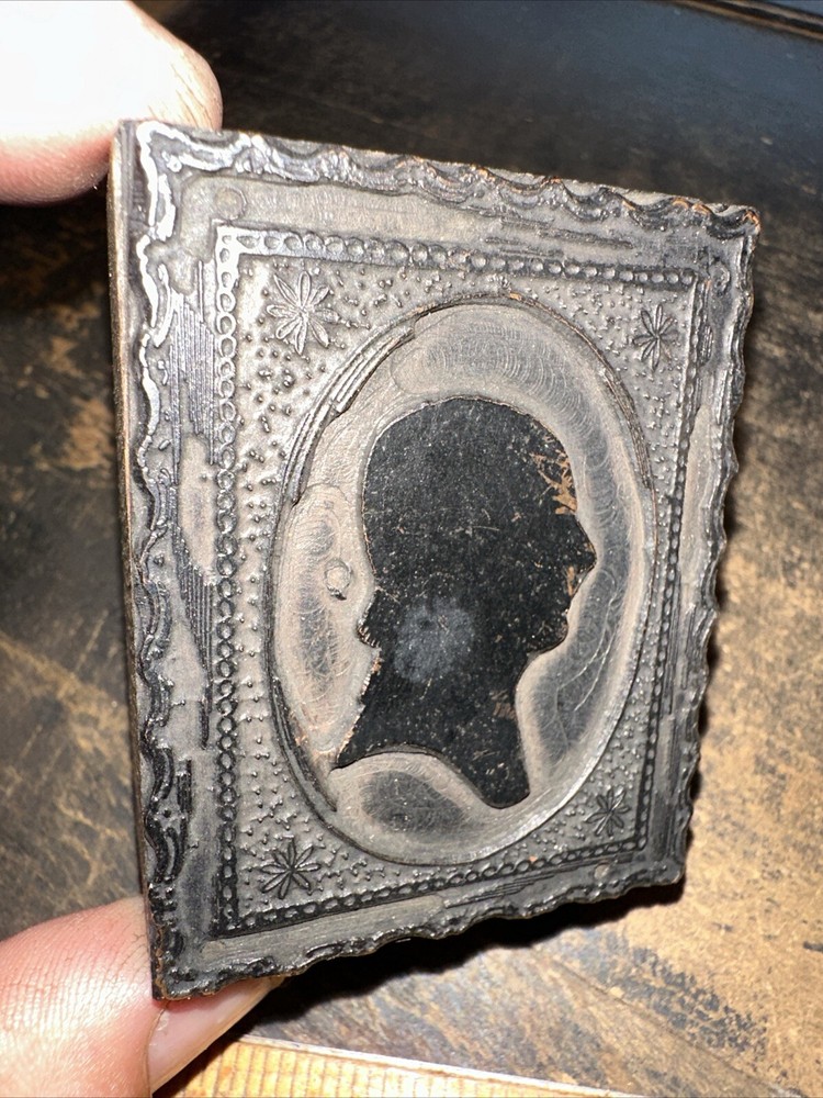 Print Block ( Man’s Side Profile ) Nice Details!!