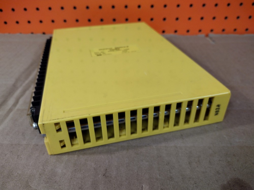 GMF Robotics OA16D OUTPUT MODULE A03B-0801-C445 Fast Shipping