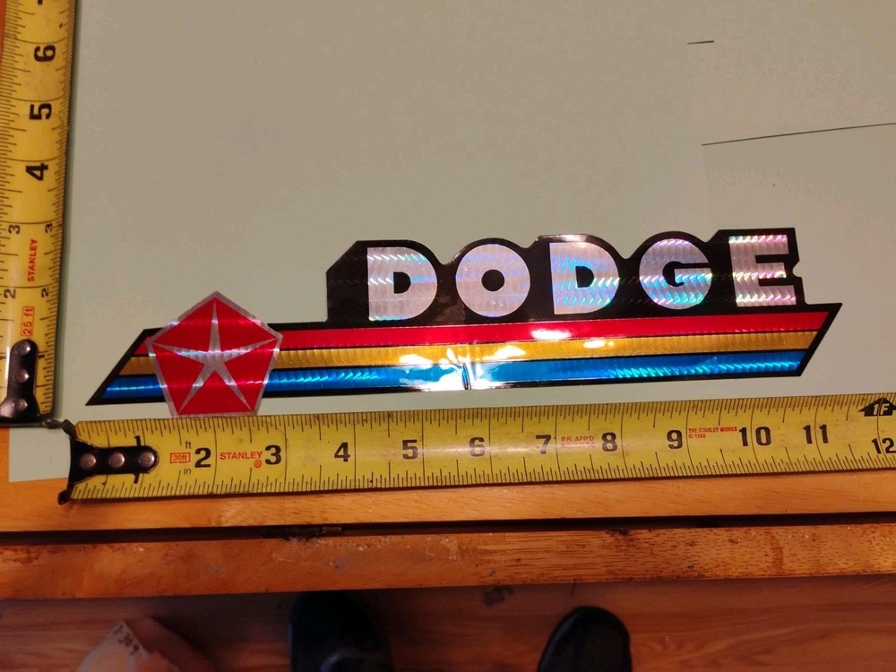 Dodge Vintage Prismatic Decal