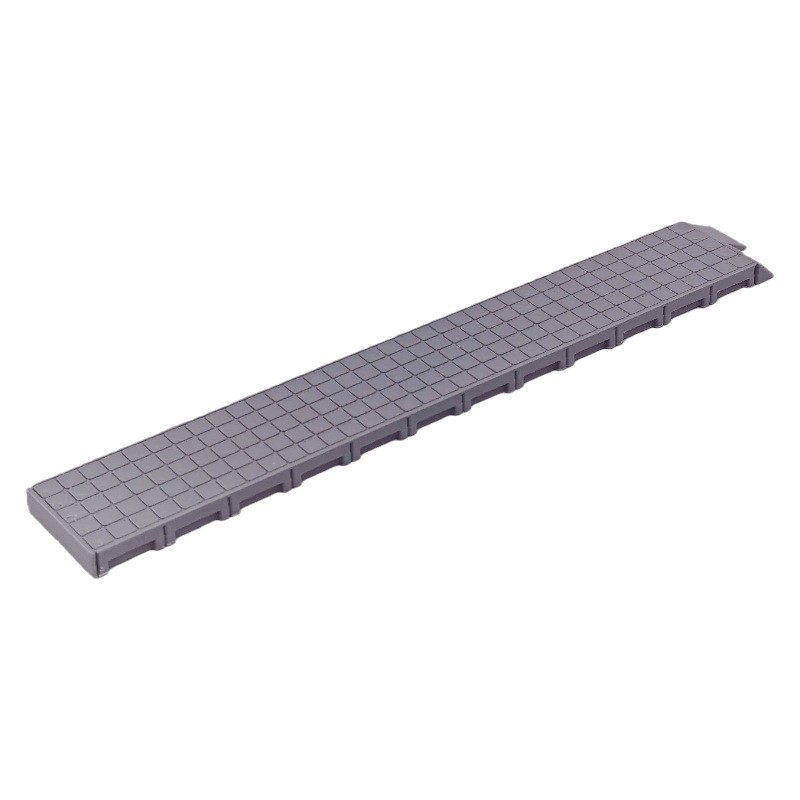 Outland Models Miniatures Classic Passenger Platform - basic 1:220 Z Scale