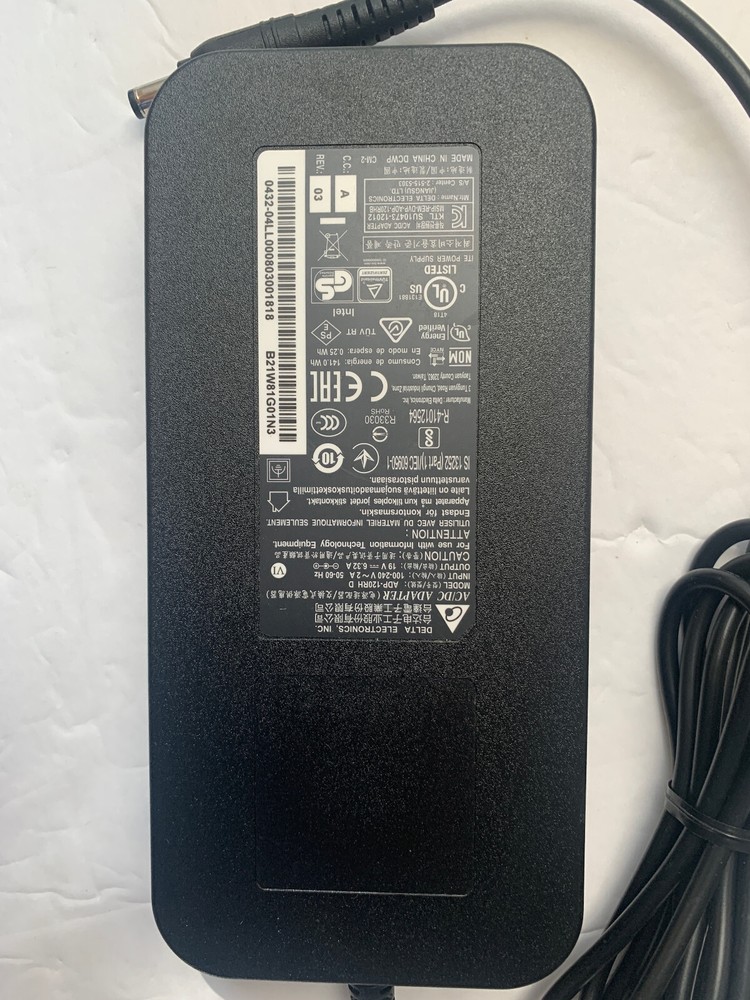 Delta Electronics AC/DC Adapter ADP-120RH 19V 6.32A