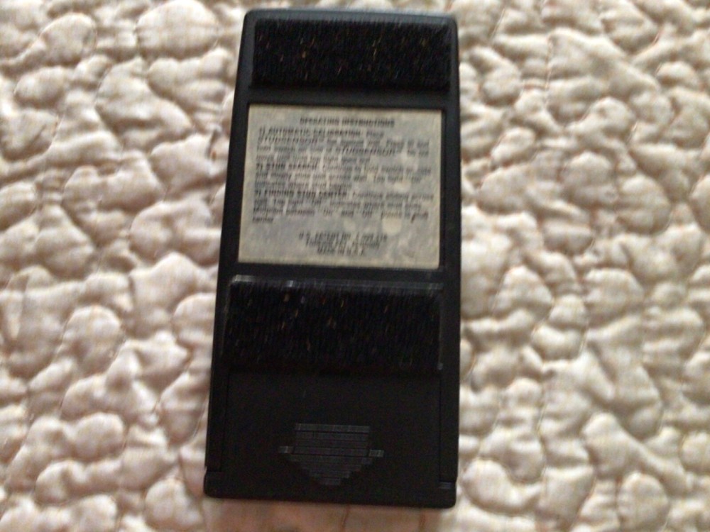 VINTAGE ZIRCON INTERNATIONAL INC. STUDSENSOR ELECTRIC WALL STUD FINDER