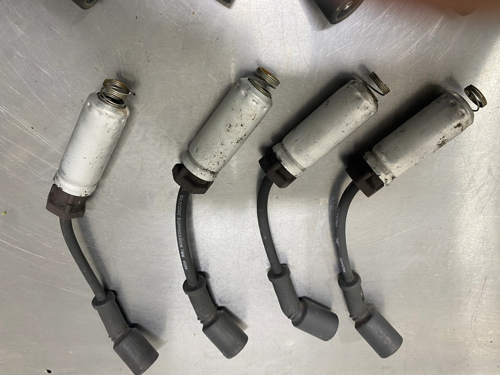1997-04 C5 CORVETTE DELPHI OEM SPARK PLUG WIRE SET L43
