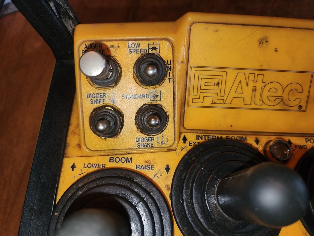 Altec Derick Digger Remote Controller Winch Augger Remote Control