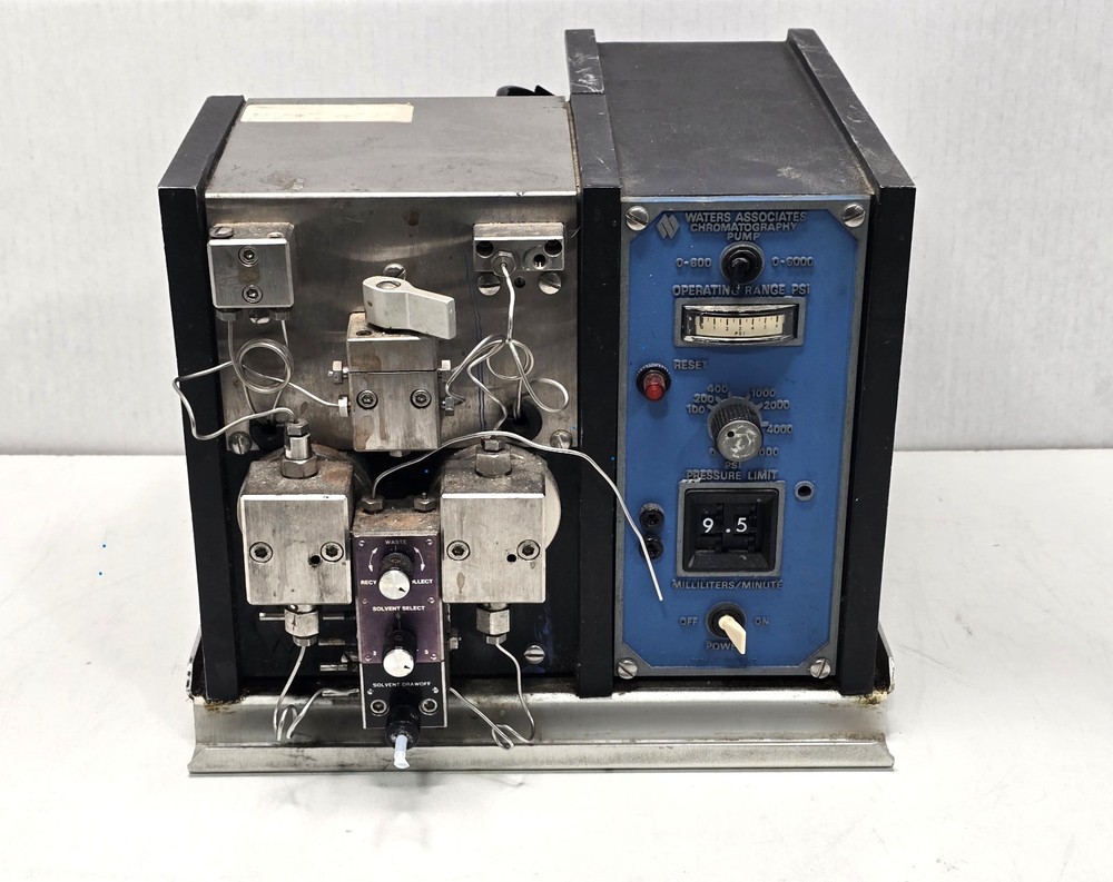 Waters Associates Solvent Delivery Chromatography Pump M-6000 Two Heads Untested