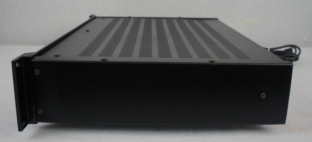 SAE A202 DUAL HIGH RESOLUTION POWER AMPLIFIER