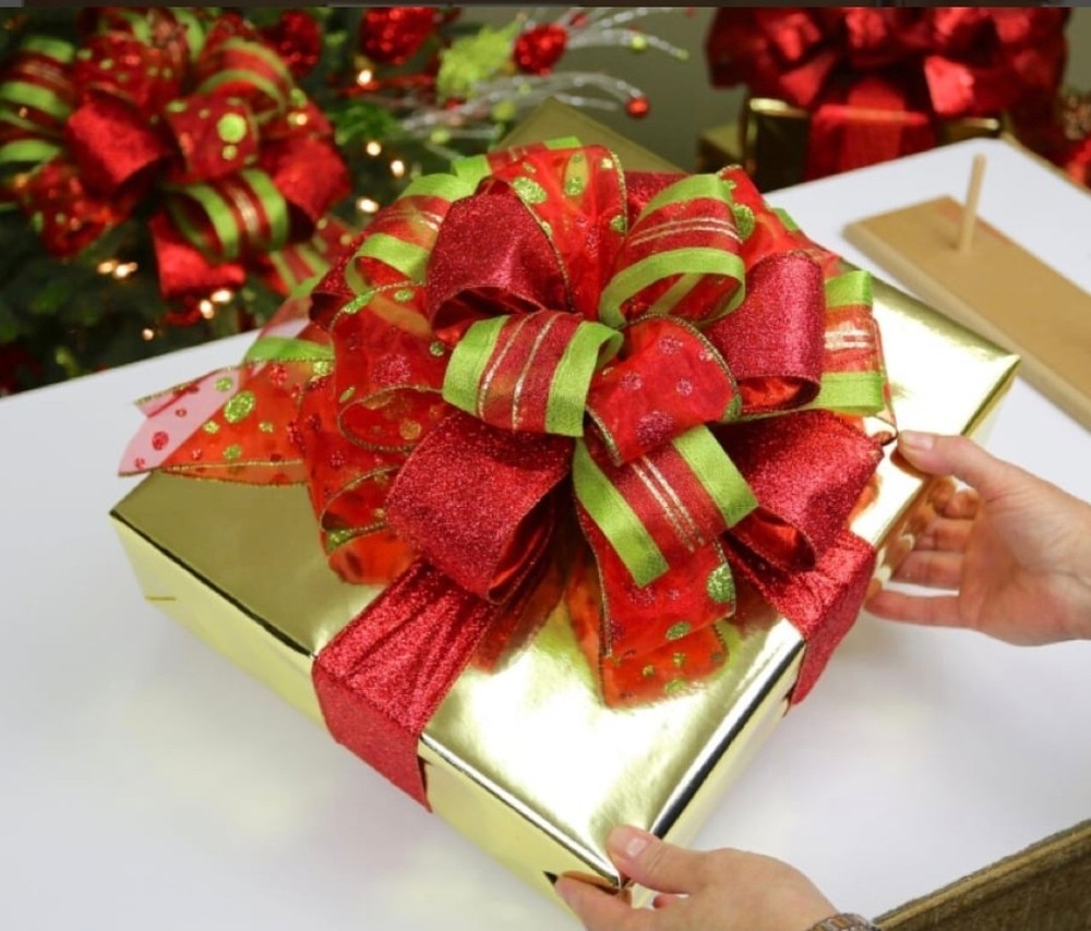 Bow maker tool- Probow The Hand, with fluffing box