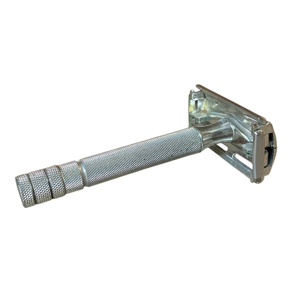 VTG Gillette Super Speed Safety Razor - Pre Date Code - Late 1940s Model