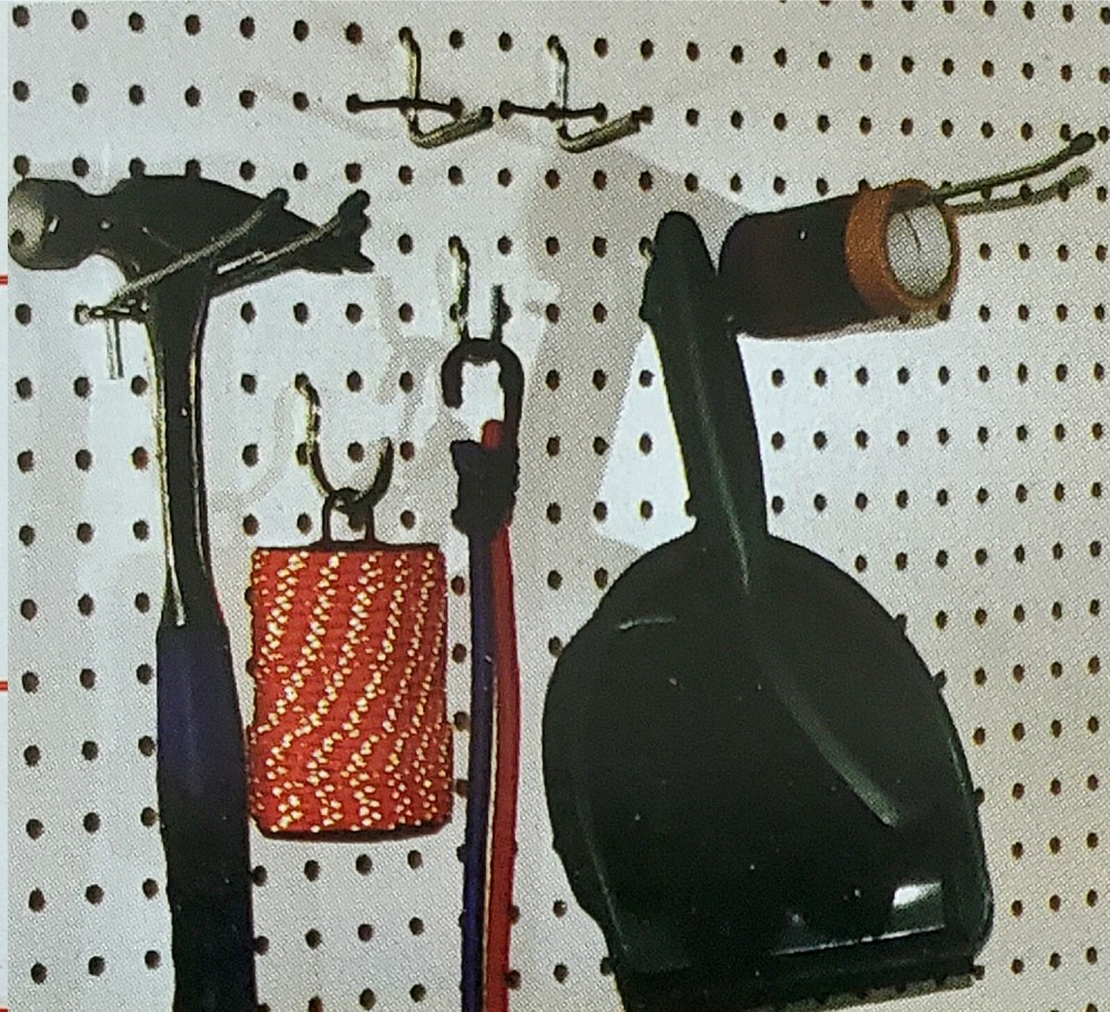 Pegboard Peg Board Organizer Kit 32pc Shop Wall Work Bench Garage Tool Hooks