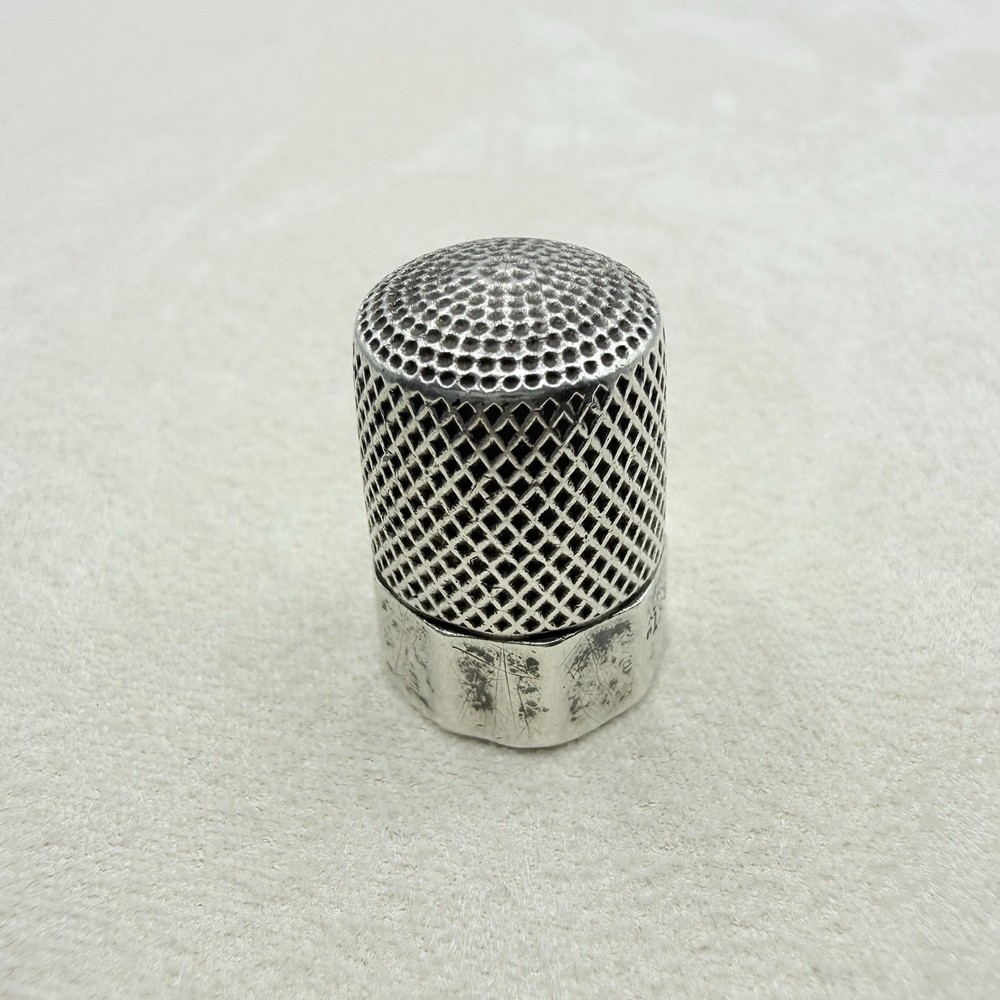 Antique Sterling Silver Mesh Pattern Thimble Sewing Accessory Collectible