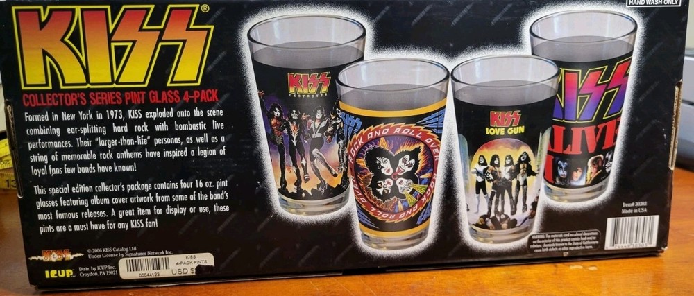 KIZZ Collector's Series Pint Glass 16 oz 4- Pack 2006