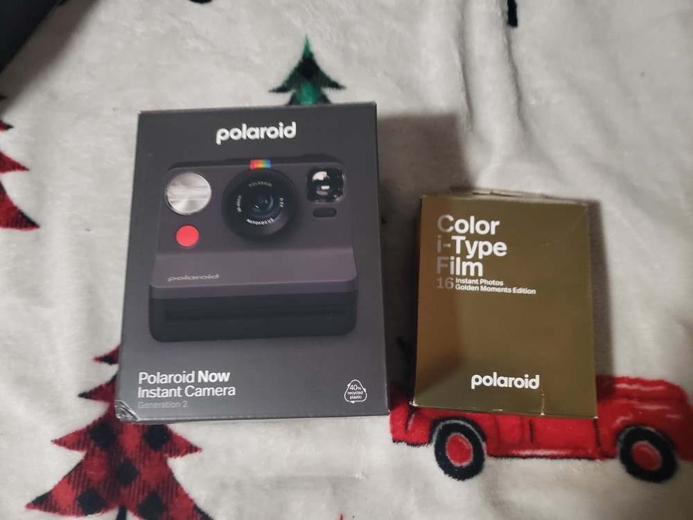 Polaroid Now Camera Gen 2 Everything Box - Black
