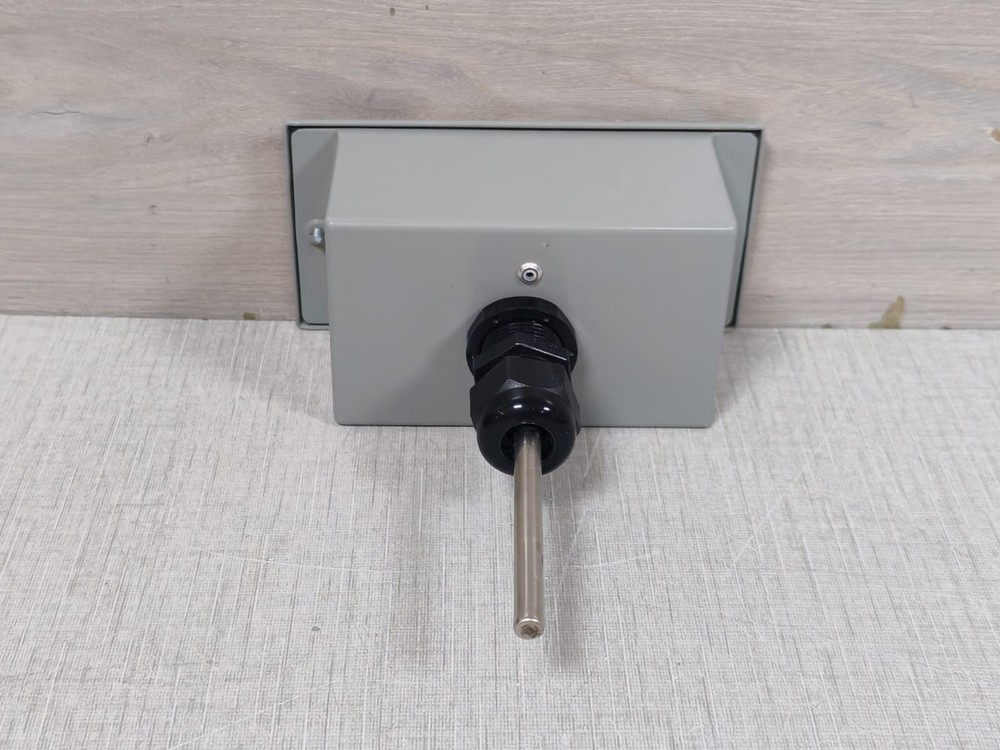 Mamac Systems TE-703-D-12-A Pipe Temperature Sensor