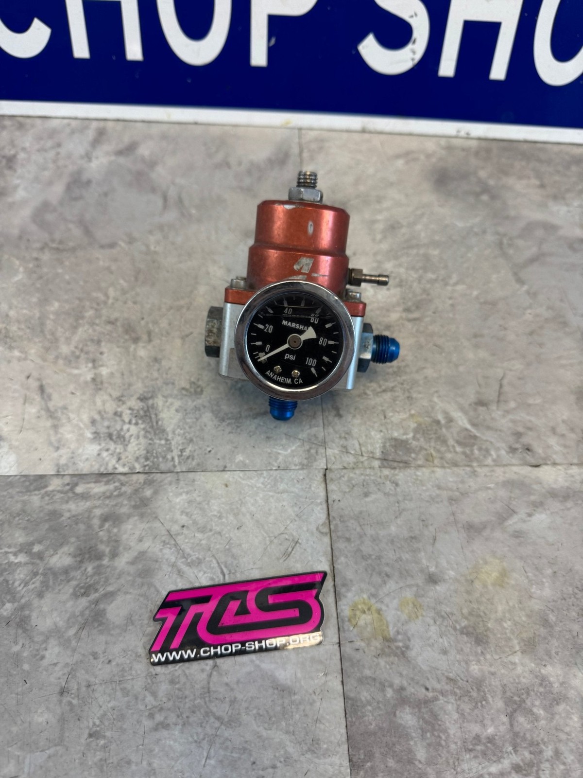 Aeromotive A1000 Fuel Pressure Regulator AN6 Fittings And Gauge Intake Manifold