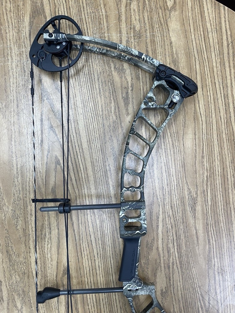 Mission MXR Compound Bow RH