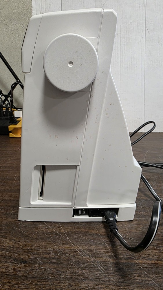 Husqvarna Viking Rose Sewing Machine