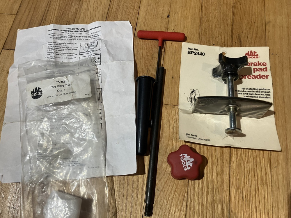 MAC Tools Lot(Disc Brake Pad Spreader & Tire Valve Tool Kit)