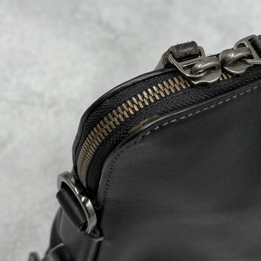 TUMI Harrison Leather Briefcase 2-Way Black **Used**