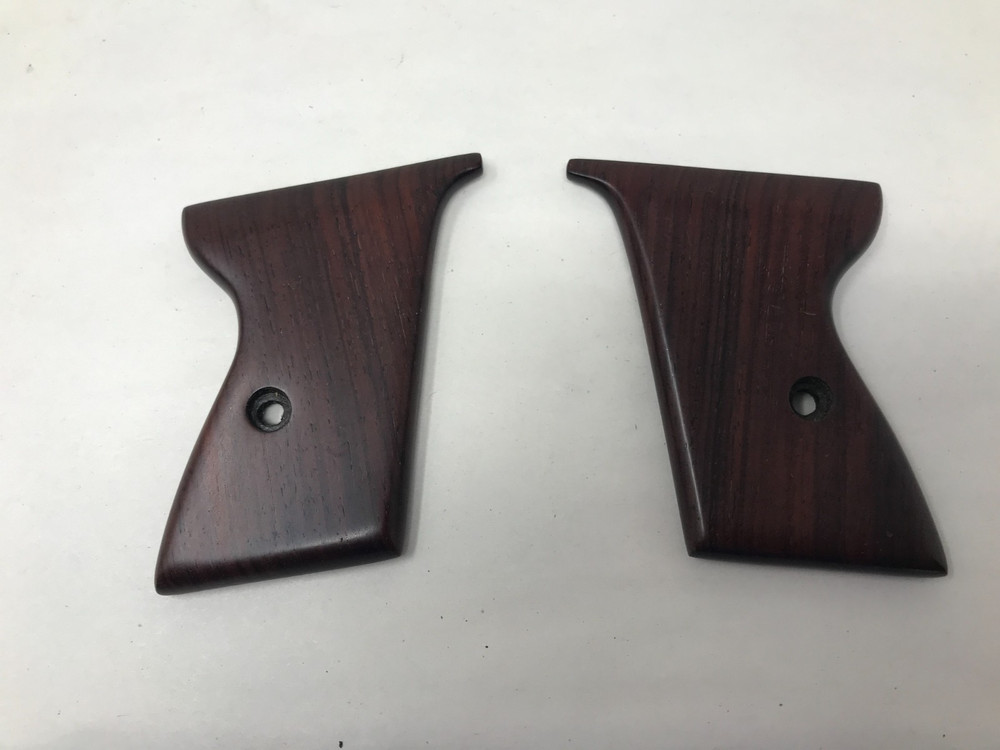 Mauser Werke AG Model HS 32 cal. Grips