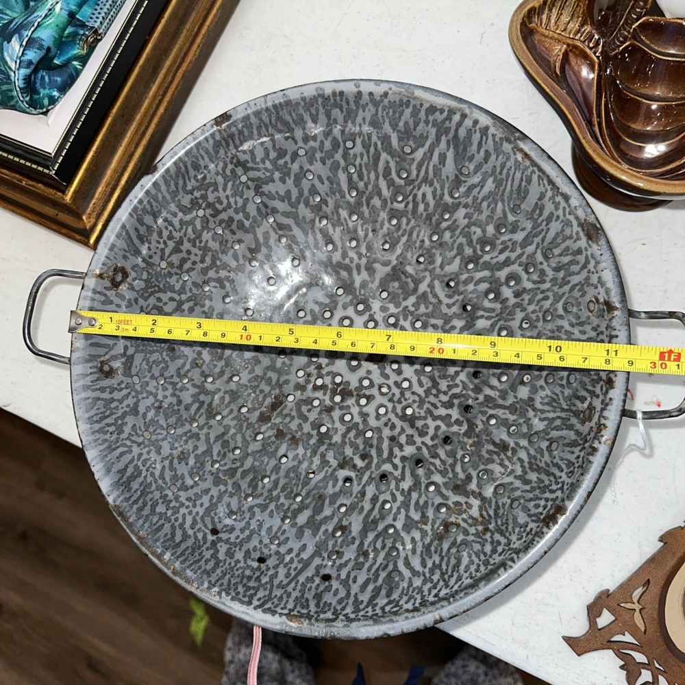 Antique Mottled Enamel Graniteware Handled Colander Grey
