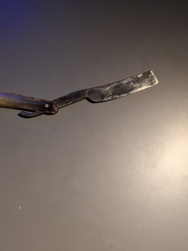 W. Wright Sheffield Washington Straight Razor With Bone/Horn Handle