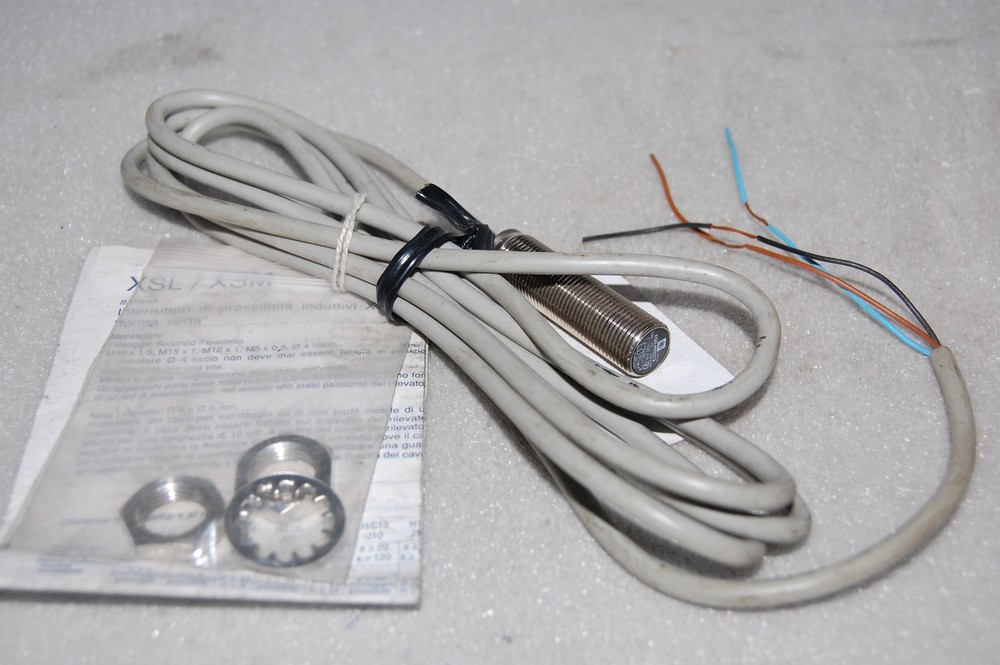 Telemecanique XSN H02313 Proximity Switch