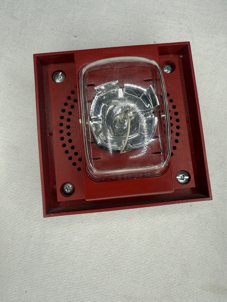 SIEMENS S-LP70-MCS SPEAKER W/STROBE FIRE ALARM (4B)