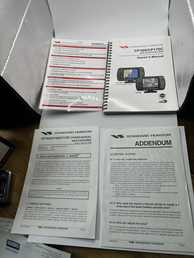 Standard Horizon CP160/CP170C GPS Chartplotters Owner's Manual w/Quick Reference
