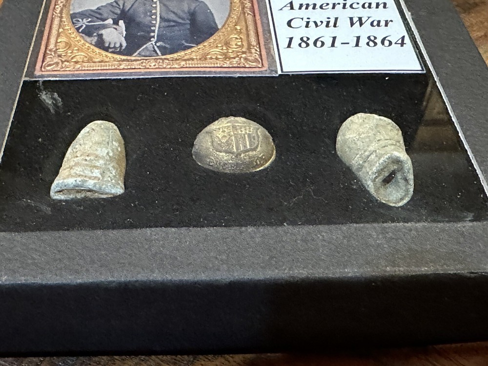 American Civil War Relics Bullets Button Display Case Set