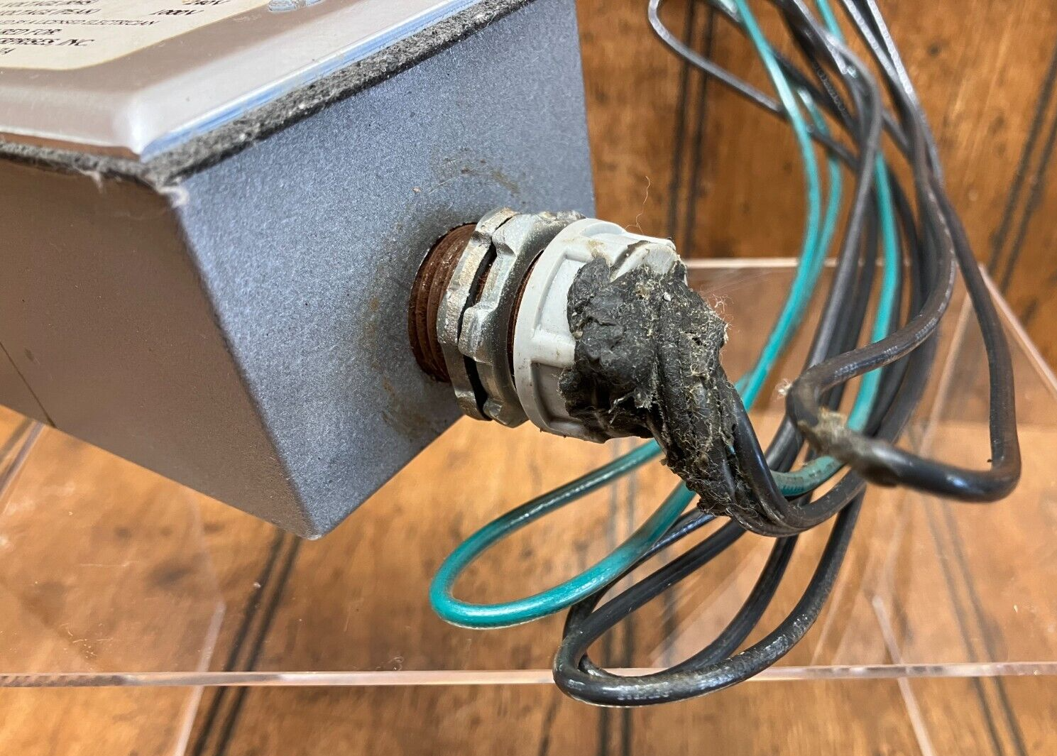 NEW Gem Systems GEM-1243NN Transient Surge Suppressor Nom 240V Suppressed 1000V