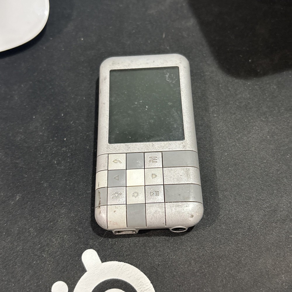 Creative Zen Mozaic 4GBDigital Media MP3 Player Untested