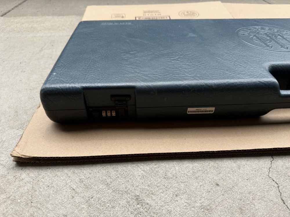 BERETTA Hard Case Lockable Lined Carry Case for Shotguns