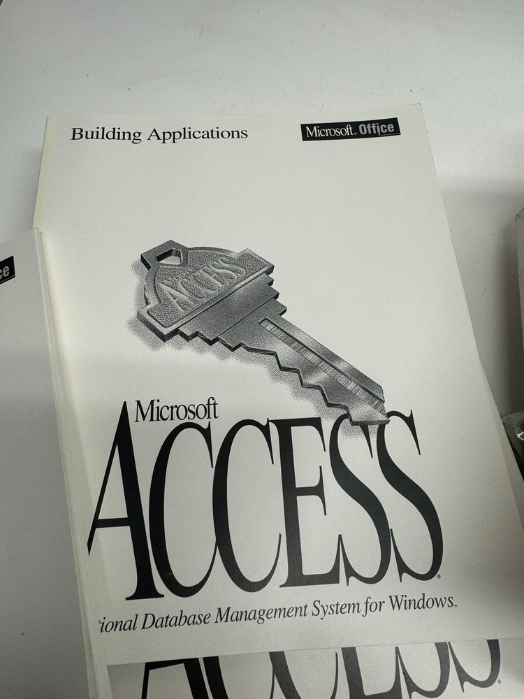 VINTAGE 1994 NOS Microsoft Office Access Version 2.0 Database Management System