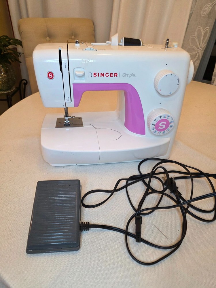 Singer 3223 230006112 Simple Sewing Machine, Pink