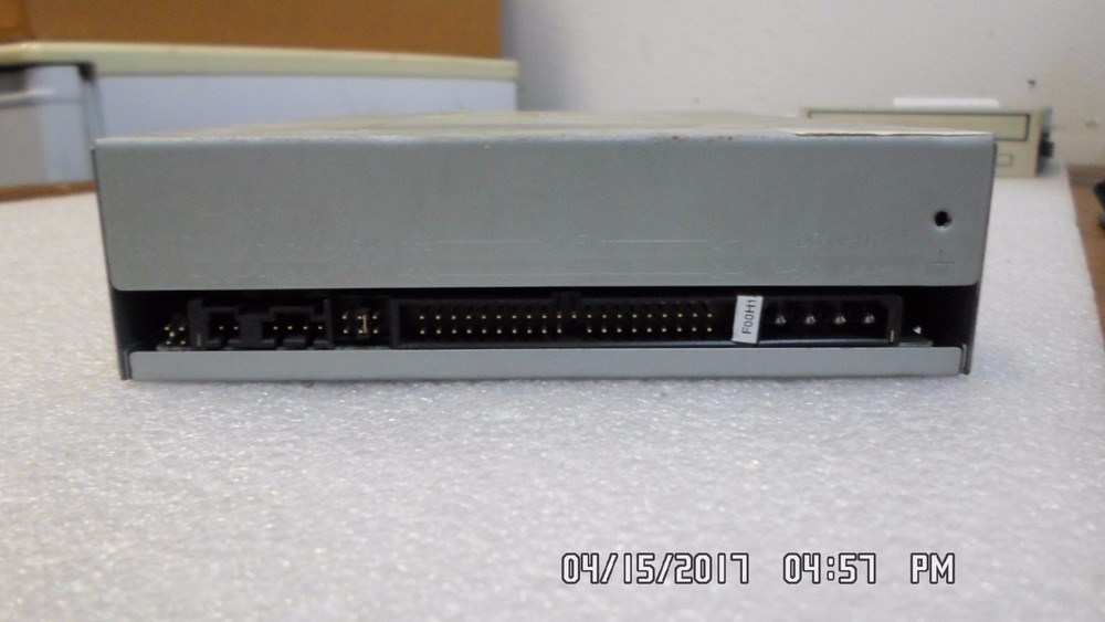 PAN-INTERNATIONAL 462D IDE 44X MAX CD-ROM DRIVE