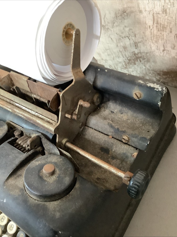 Antique Burroughs Adding Machine. Untested. For Parts Or Repair.