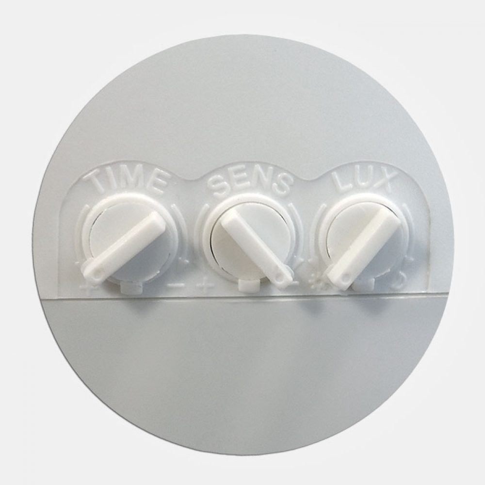 External IP44 180° PIR Detector - White