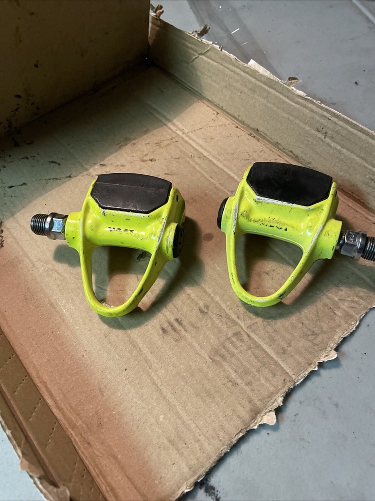 Early PP76 Carbon Pedals Good Bearings