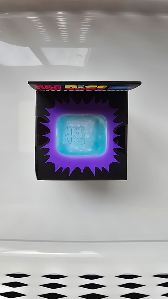 PURPLE NEEDOH NICE CUBE GLITTER & GLOW! NEW! SUPER SOLID SQUISH!