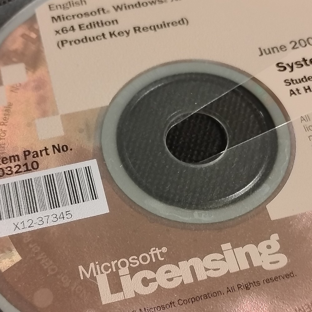 Microsoft Windows XP Professional x64 Academic/Education English CD E85-03210