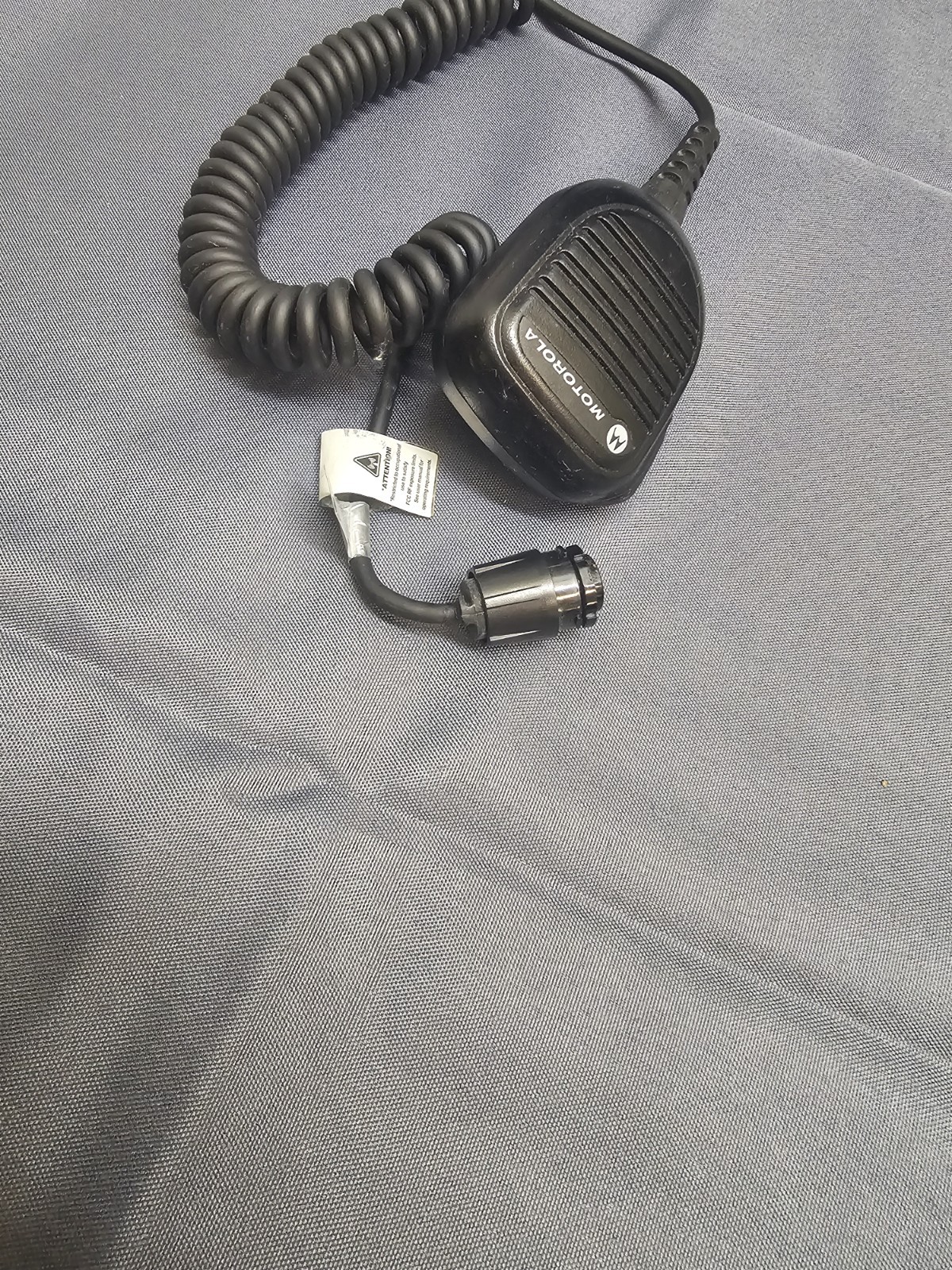 Motorola MOTOTRBO XPR5550 UHF 403-470 MHz Two Way Radio AAM28QPN9KA1AN