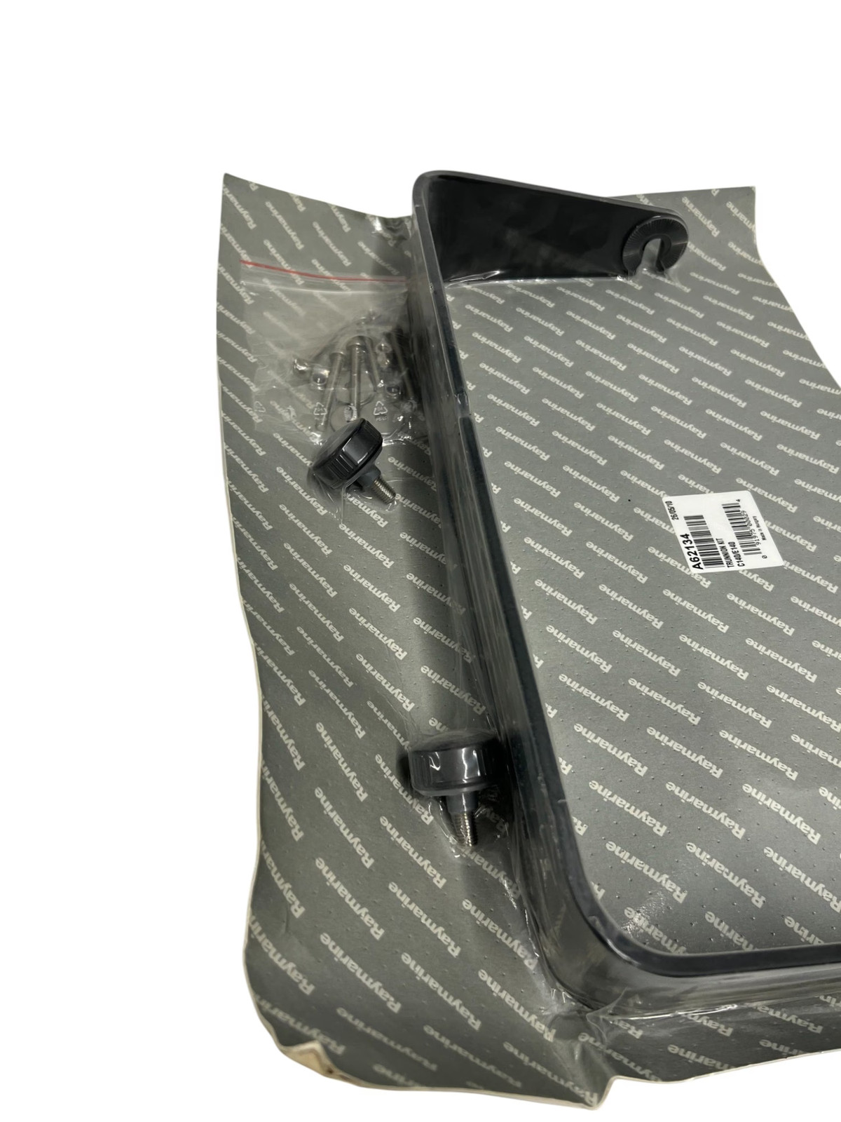 Raymarine A62134 Mounting Bracket, Knobs, and Hardware for C140w E140w - *NEW*