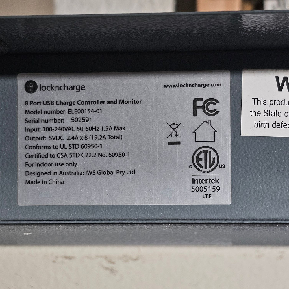LocknCharge Putnam 8 Bay Charging Station USB Controller ELE00154-01