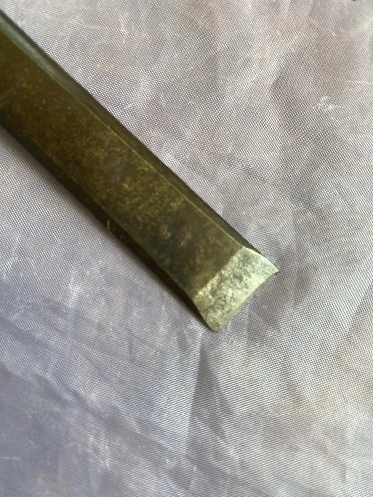 VINTAGE HSB 5/8” WIDE SOCKET CHISEL - VERY GOOD CONDITION AND SHARP