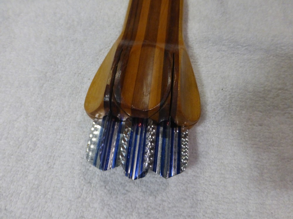 VINTAGE WOODEN DARTS CASE