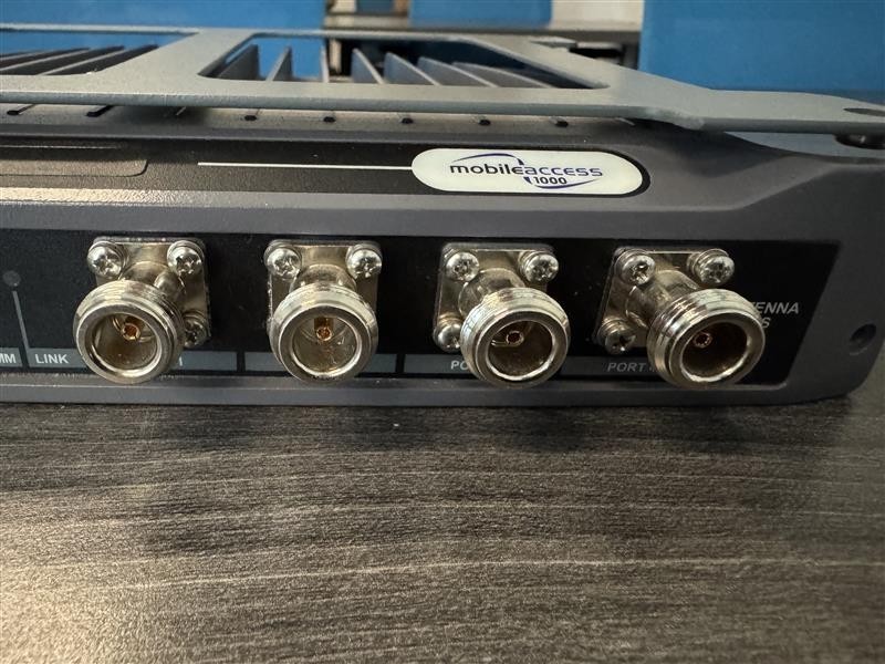 Corning MobileAccess 1000S‑PCS‑4