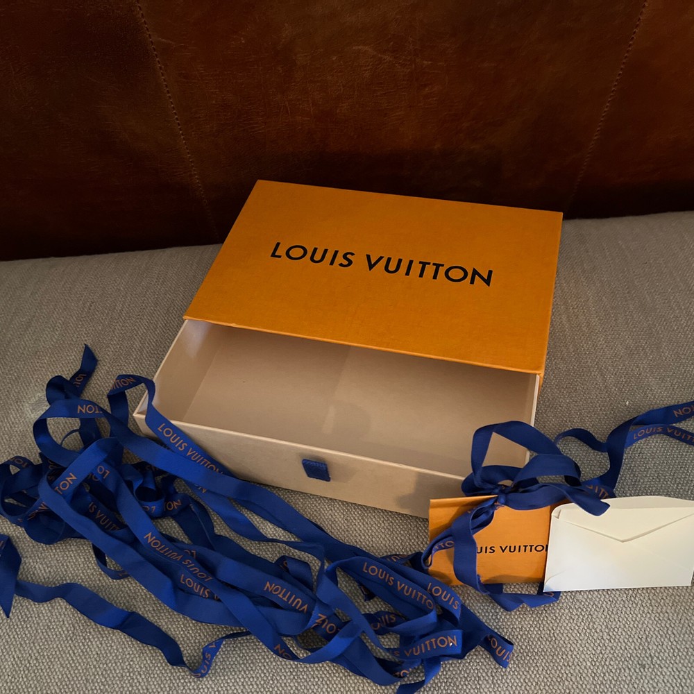 LOUIS VUITTON EMPTY BOX + EXTRAS