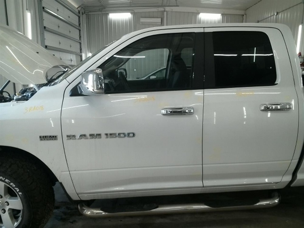 RAM1500 2012 Jack 104778662