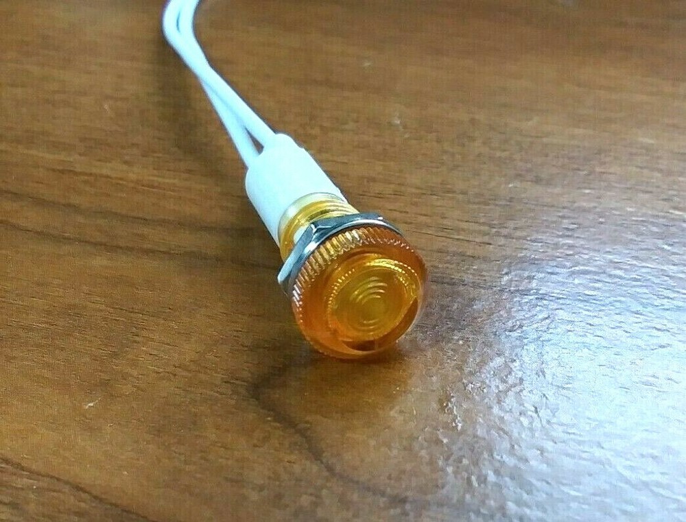 BBT 220 volt Amber LED Low-Profile Indicator Light